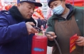 消防宣传走进“年货节” 守护新春烟火气