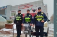 冰雪映初心 巡防守平安——韩城公安巡特警加强雨雪天气巡逻防控