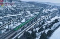 春运路上的“万家福”