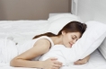 高枕并非无忧 新研究显示使用过高枕头可能诱发自发性椎动脉夹层