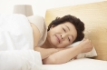 有这四个睡眠习惯 当心变成“小糖人”