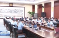 陈晓勇主持召开市政府常务会议