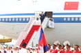习近平抵达金边对柬埔寨进行国事访问