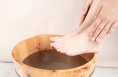 夏天泡腳，和冬天泡有什么不一樣？