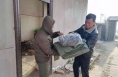 经开区信义街道：为五保户送去寒冬“暖阳”  暖心又贴心