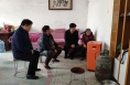 渭南市民政局看望慰问孤残儿童“家属”成小兰