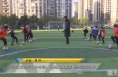 【体育新闻】临渭区足协少儿冬令营：提高身体素质  感受运动快乐