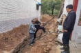 韩城市板桥镇：紧盯民生项目 改造污水管网 提升人居环境