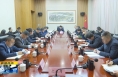《直通县市》富平县委召开理论学习中心组集体学习会议 专题传达学习全国两会精神