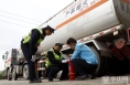 临渭交警大队：排查隐患 源头治理  净化公路交通秩序