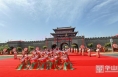 临渭区“五一”第一天旅游市场持续升温