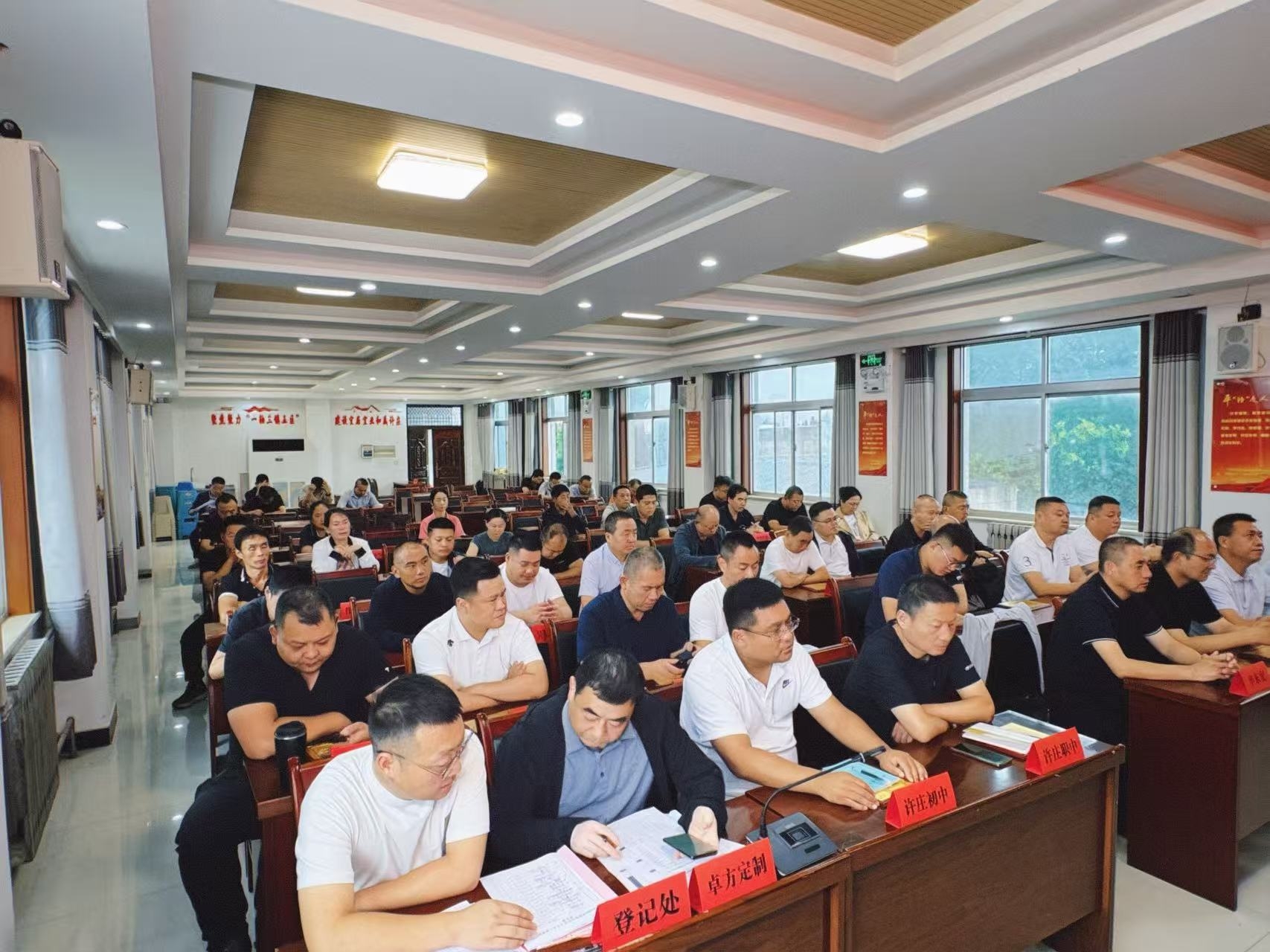 1758003840845047899.jpg 1758003840845047899.jpg