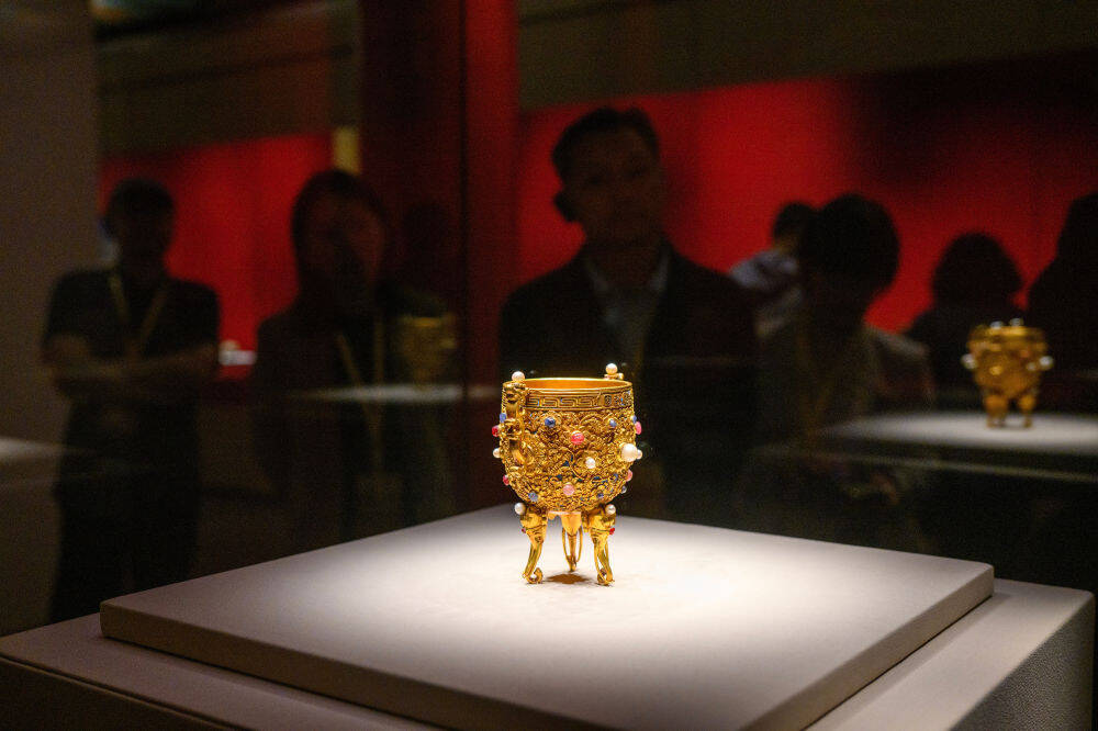 新聞多一點｜故宮博物院百年守護展：一脈文淵，守望相傳