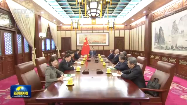 習近平聽取李家超述職報告