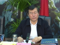 菊峰主持召开临渭区政府党组（扩大）会议暨法治专题讲座