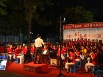 临渭区杜桥街道三贤路社区举办中秋音乐会