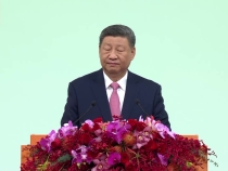 独家视频丨习近平：澳门是镶嵌在南海之滨的一颗璀璨明珠，是伟大祖国的一方宝地