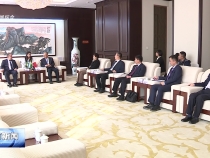 陈晓勇会见季尔绍德·沙卡尔博耶夫