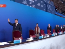 习近平出席第九届亚洲冬季运动会开幕式