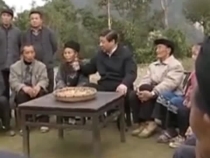 一见·从侗寨里的这一幕，感受不变的人民情怀