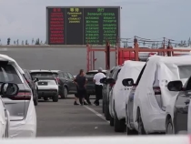 經緯線·在總書記關注的樞紐地帶，跟“擺渡人”跨國上班