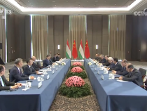 習近平會見塔吉克斯坦總統拉赫蒙