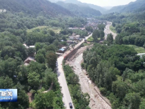 渭南市公路局：晝夜施工忙搶修 國道242線華金路已恢復通車