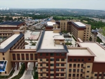 渭南市臨渭區燕園示范中學揭牌