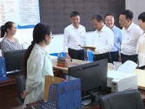 樊維斌在潼關縣調研黨建引領基層治理
和防汛減災工作時強調
堅持黨建引領 抓實防汛減災 
為縣域經濟社會高質量發(fā)展營造良好環(huán)境