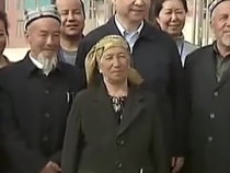 拾光紀·習近平情暖天山南北