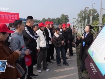 臨渭區(qū)高素質(zhì)農(nóng)民“取經(jīng)”楊凌農(nóng)高會(huì)