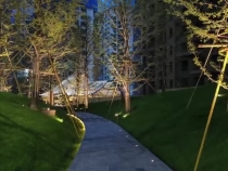 陜西添景地產(chǎn)總經(jīng)理于紅艷攜高管團隊走進上上玫瑰園、上上森林里學(xué)習(xí)高品質(zhì)住宅建設(shè)標(biāo)準(zhǔn)