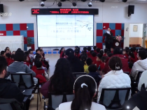 【渭南教育】渭南高新區第一幼兒園開展“書香潤心 符號探秘”半日開放活動