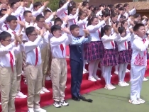 临渭区胜利小学举行“唱响三歌 喜迎盛会”合唱比赛