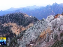 华山：初冬白雪美不胜收