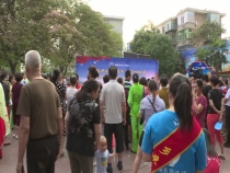 慶祝建國70周年暨唱響祖國愛國電影進(jìn)社區(qū)”文化活動走進(jìn)陜西路社區(qū)